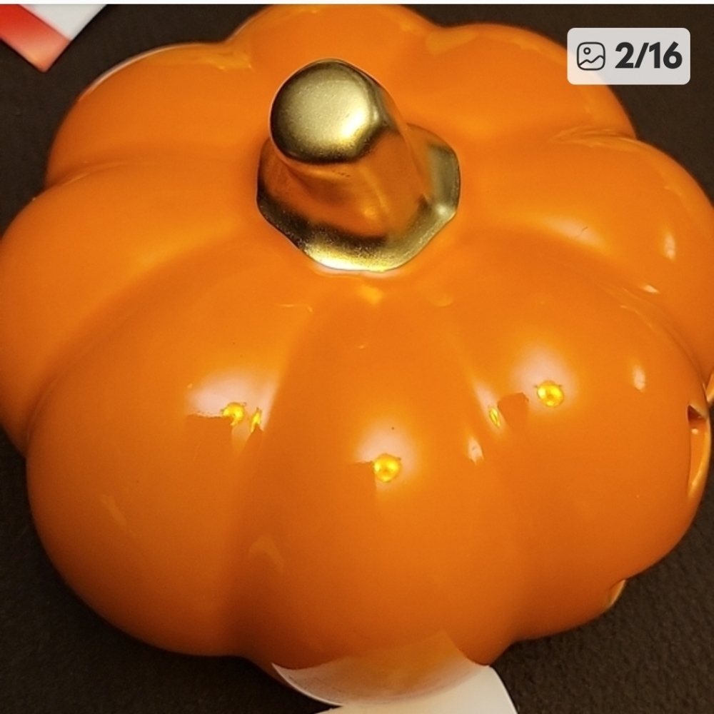 Gold Stem Orange Pumpkin & White Ceramic Pumpkin With Black Circles Pattern - Picture 11 of 11